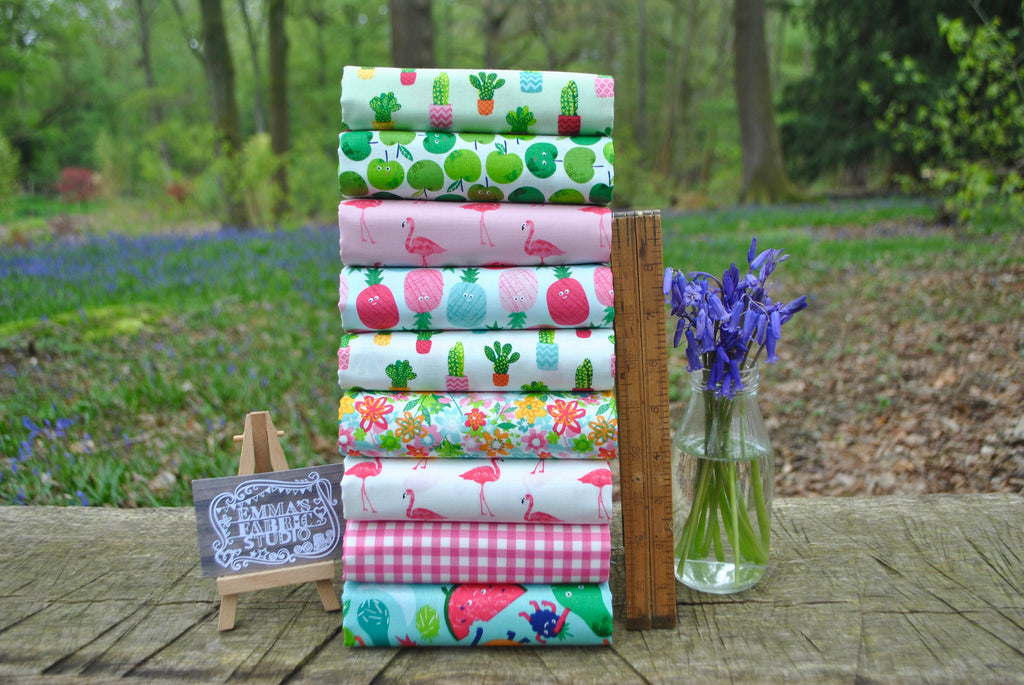 The 'Darcie’ Fat Quarter Bundle - Fruity Friends - Makower UK